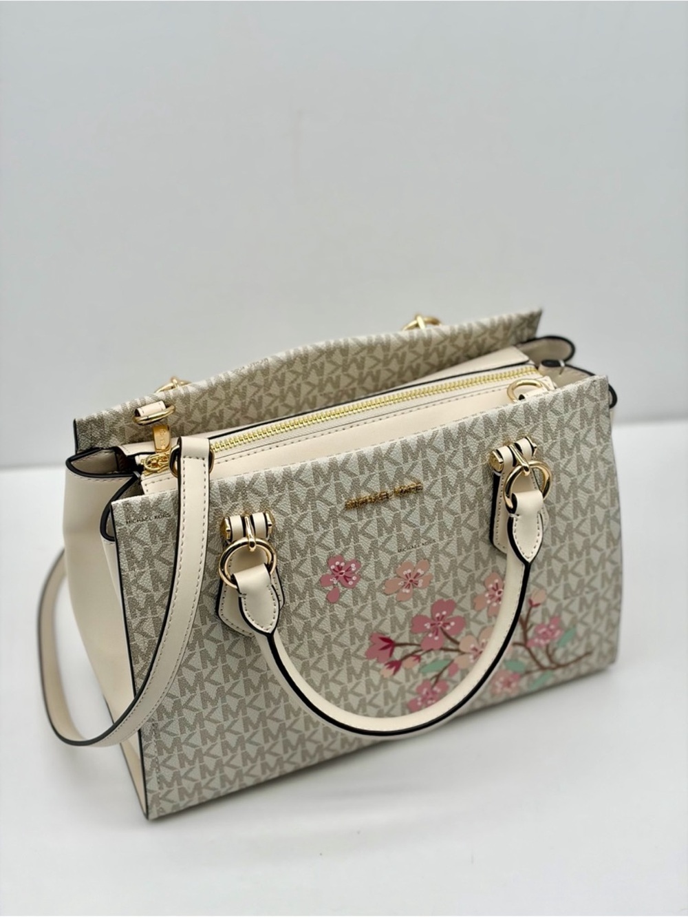MICHAEL KORS Marilyn Md Embellished Signature Logo Satchel Crossbody - Picture 14 of 15